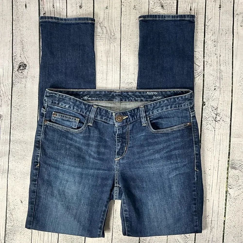 EDDIE BAUER Modern Skinny Jeans